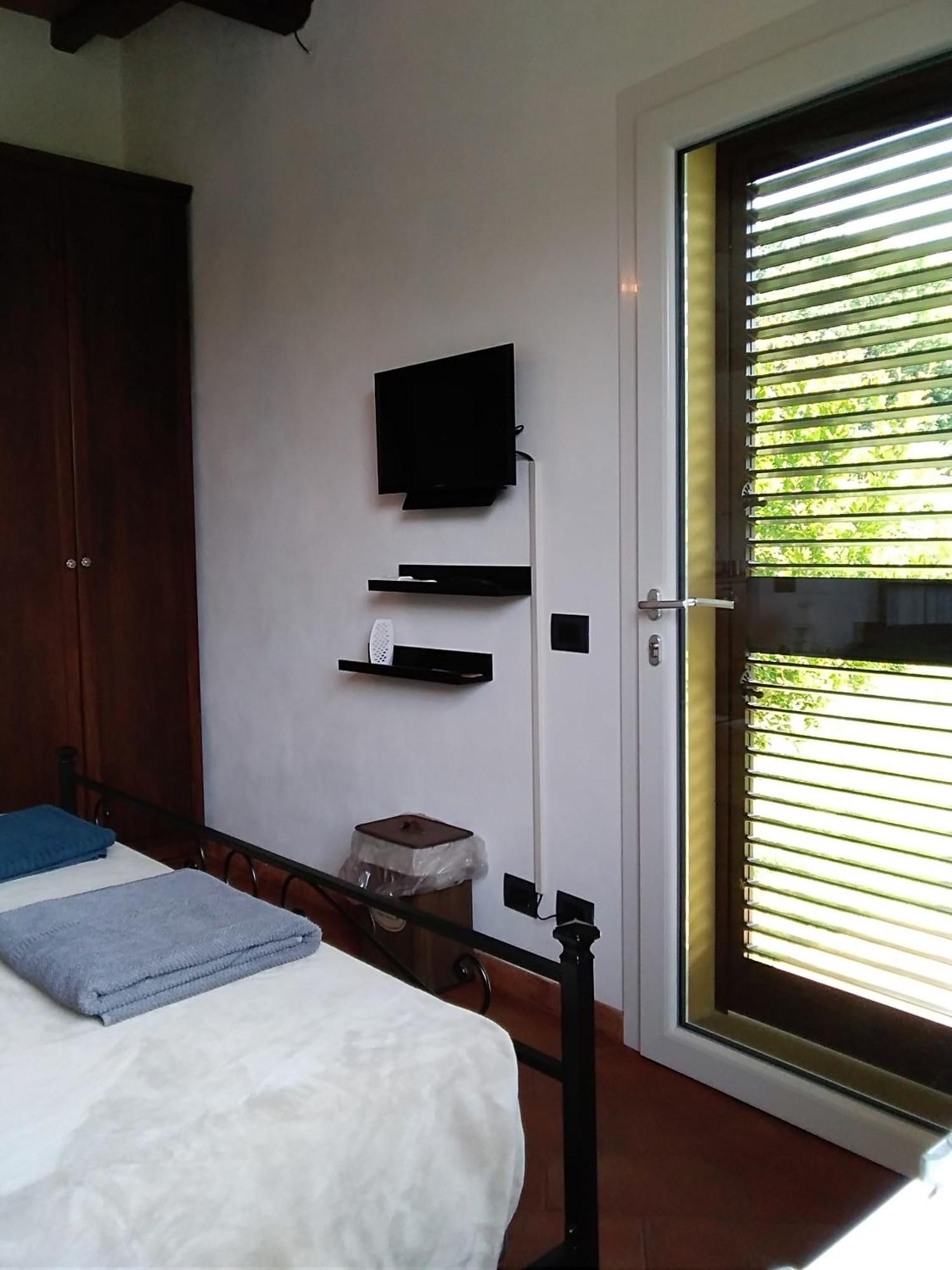 Il Poggio Hotell Pontedera Exteriör bild